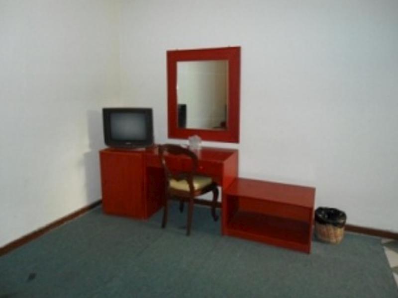 Hotel Margosuko Malang Ngoại thất bức ảnh